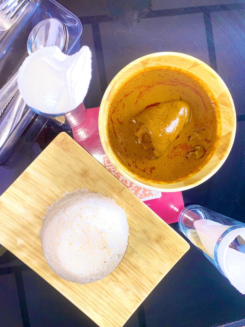 PLAT DE SAUCE GRAINE QUEUE DE BOEUF